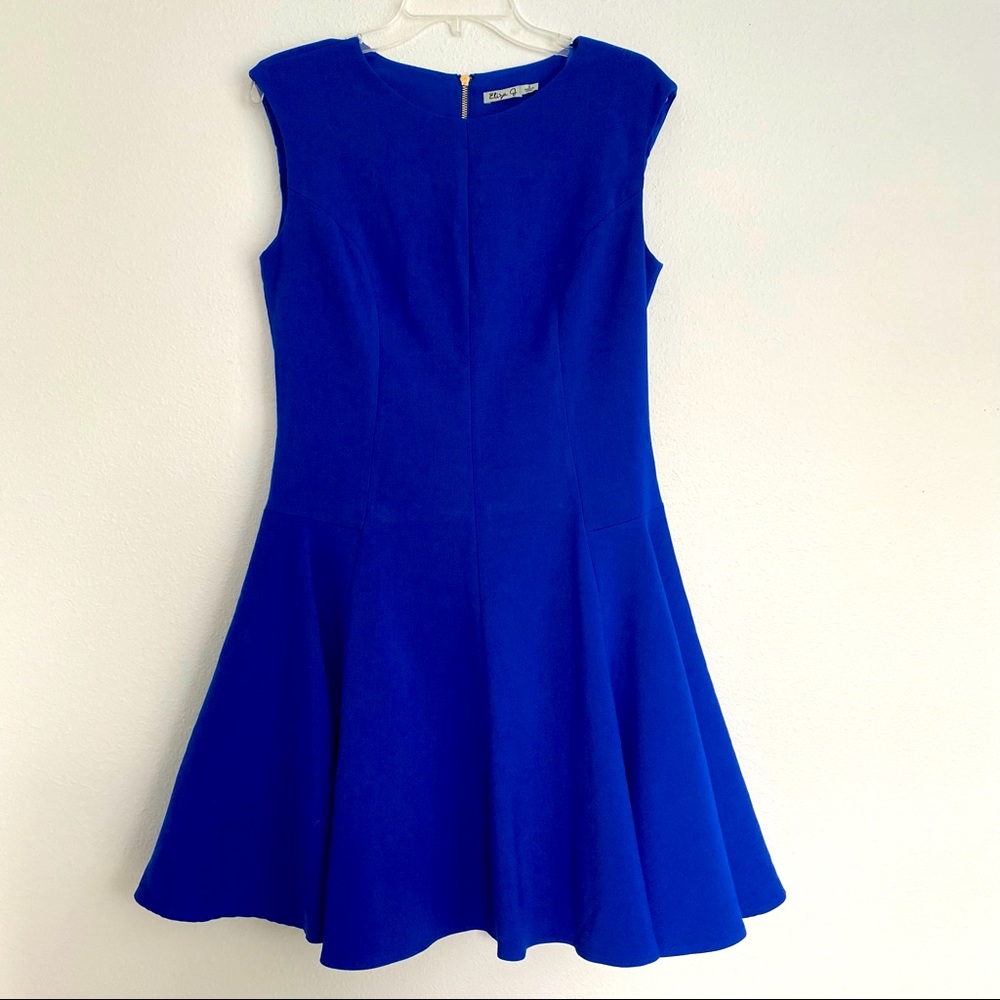 ELIZA J  Fit & Flare Blue Sleeveless Dress size 8. Like new